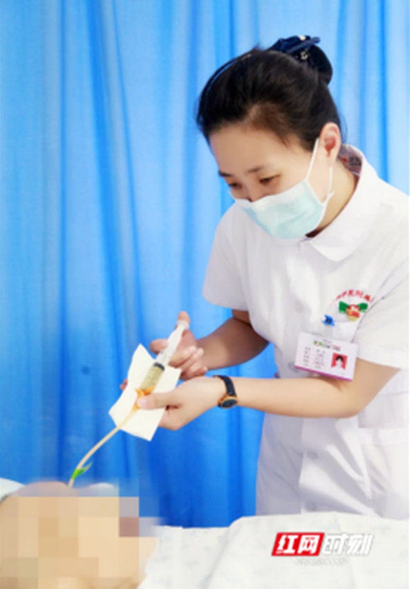 红网——医疗服务提升年丨永州职院附属医院：居家服务显身手 暖心天使解民忧